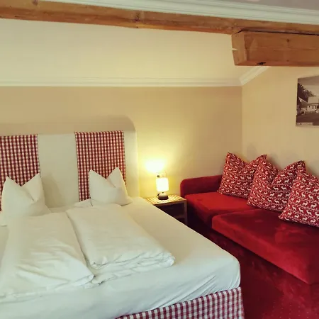 Dorfplatzl Guest house