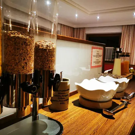 Dorfplatzl Guest house 2*