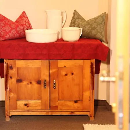 Dorfplatzl Guest house 2*