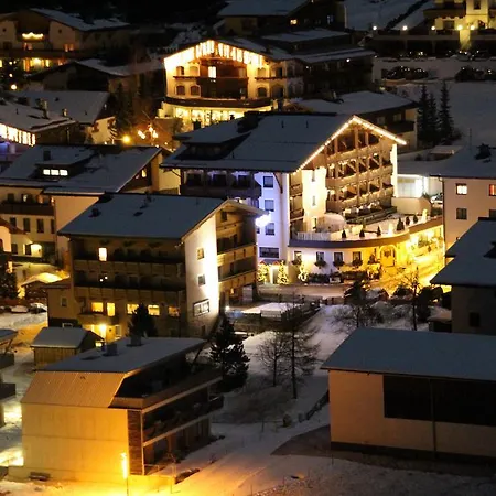 Casa de hóspedes Dorfplatzl Sankt Leonhard im Pitztal
